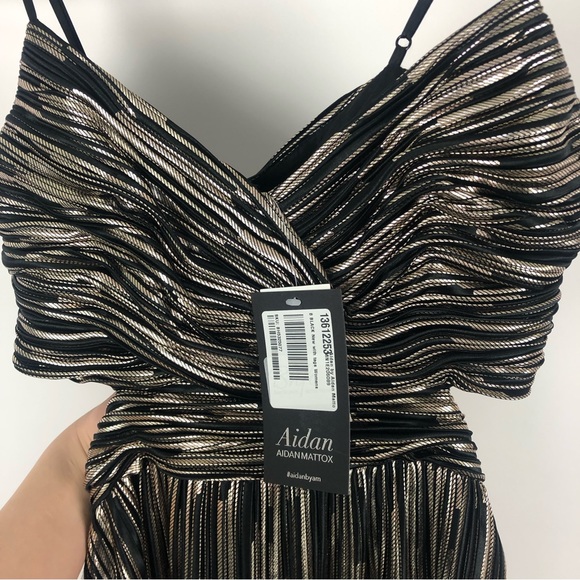 Aidan Mattox Metallic Striped V-Neck A-Line Midi Dress Party Cocktail Dress - Picture 9 of 10